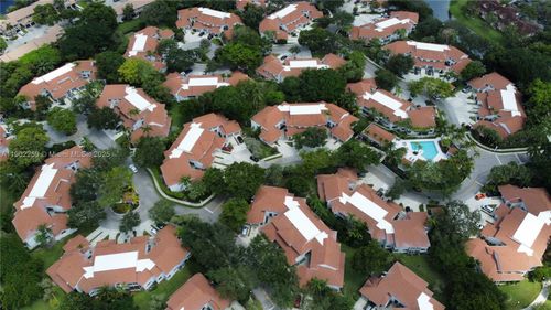 9257-9257 Nw 9th Pl, Plantation, FL, 33324-6121 | Card Image