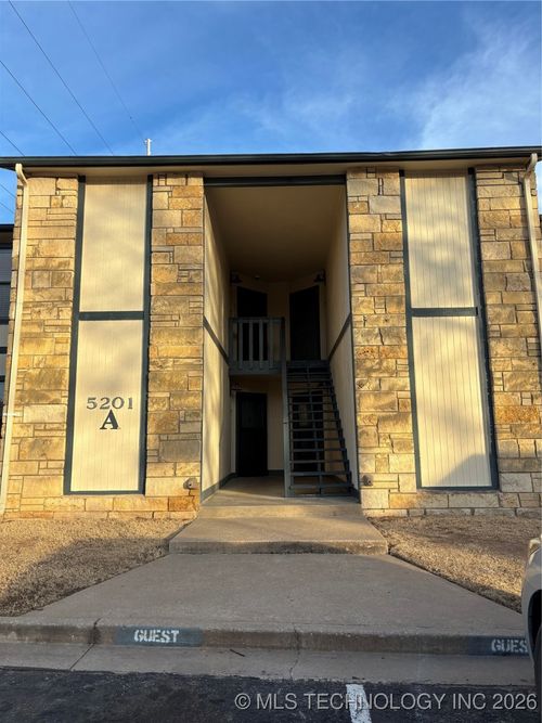 a201-5201 Nowata Rd, Bartlesville, OK, 74006-5776 | Card Image