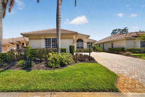 9407 Avenel Ln, Port St Lucie, FL, 34986-3271 | Card Image