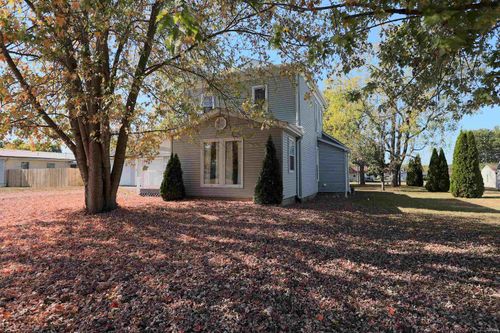 756 N Jackson St, Andrews, IN, 46702-9784 | Card Image