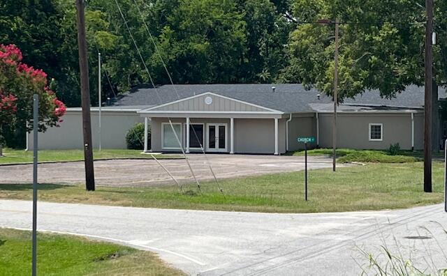 101 Church St, Thomson, GA 30814