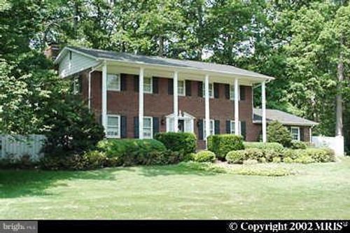 9423 Robnel Ave, MANASSAS, VA, 20110-2553 | Card Image