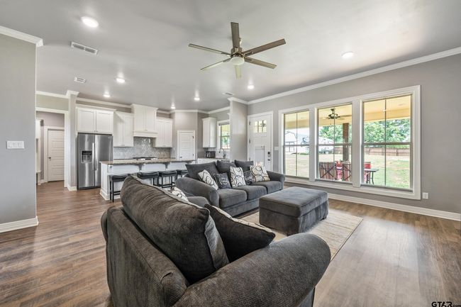 7757 Freestone Dr, House other with 4 bedrooms, 2 bathrooms and null parking in Bullard TX | Image 7