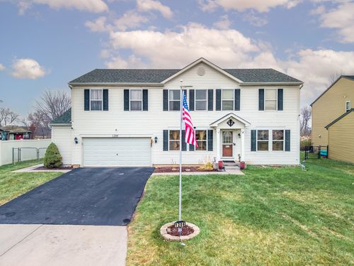 1206 Kennedy Dr, Kirkland, IL, 60146-8837 | Card Image