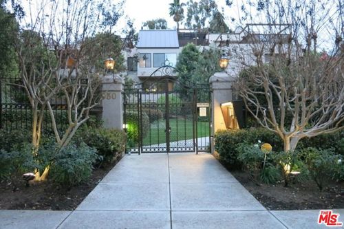 205-950 N Kings Rd, West Hollywood, CA, 90048 | Card Image