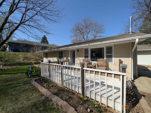 802 Riverview Dr, Sioux Rapids, IA, 50585-2049 | Card Image