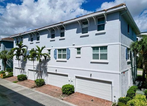 1247 Vía De Fossi, Boynton Beach, FL, 33426 | Card Image