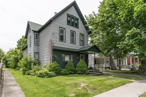618 Boyd St, Watertown, NY, 13601-4295 | Card Image