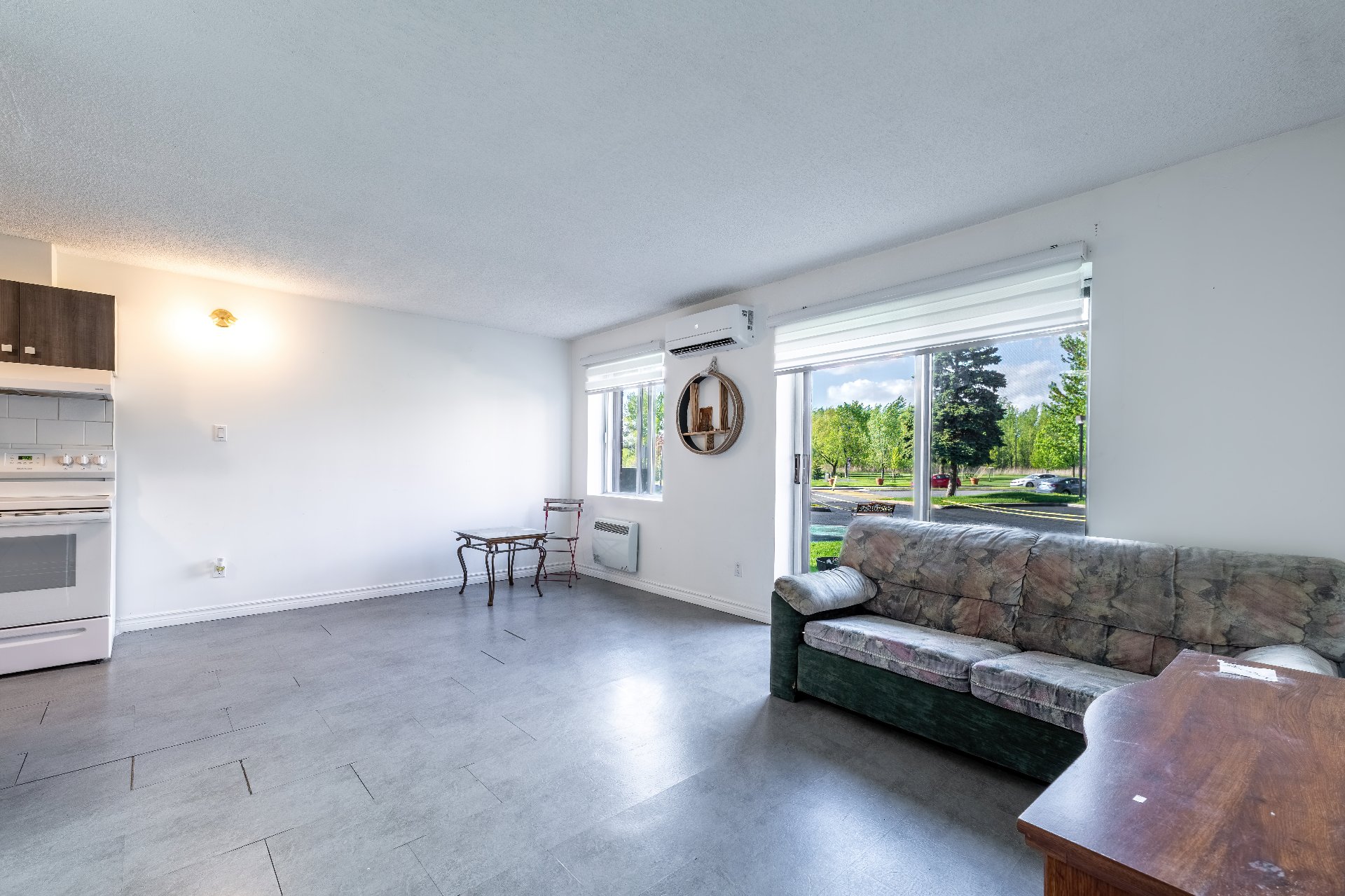 Residential in La Prairie 3