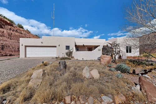 100 Tower Ridge Rd, Jemez Pueblo, NM, 87024-9776 | Card Image