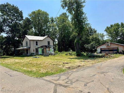 3200 2nd St, Trinway, OH, 43842-7731 | Card Image