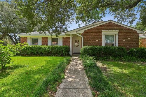 5737 Rhodes Ave, New Orleans, LA, 70131-3923 | Card Image