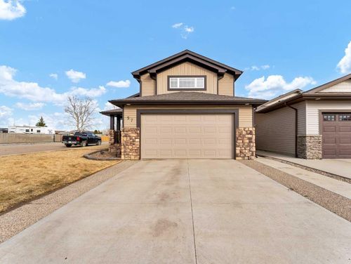 57 Hamptons Close Se, Medicine Hat, AB, T1B0C6 | Card Image