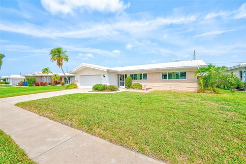 14901 Sovereign Drive, LARGO, FL, 33774 | Card Image