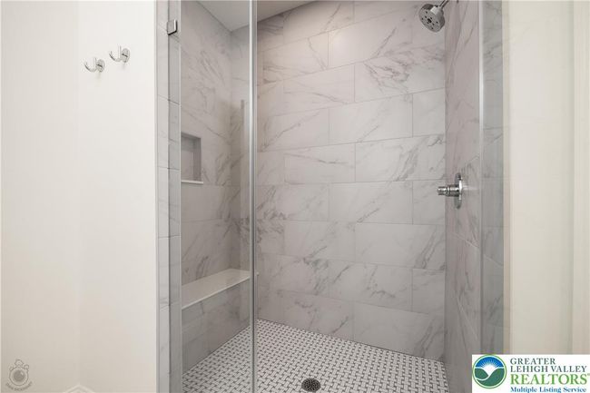 4276 Stonebridge Dr, House other with 3 bedrooms, 2 bathrooms and null parking in Bethlehem PA | Image 23
