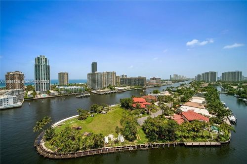 apt-1404-137 Golden Isles Dr, Hallandale Beach, FL, 33009-5811 | Card Image