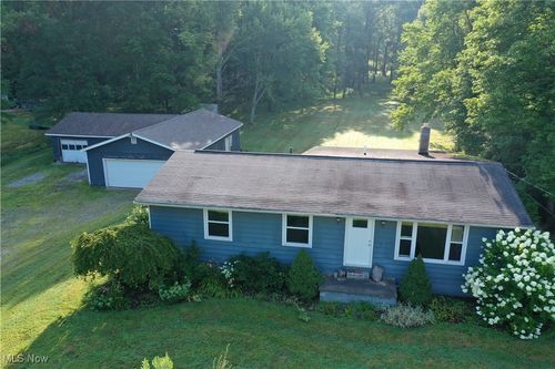 2693 Mahan Denman Rd Nw, Bristolville, OH, 44402-9712 | Card Image