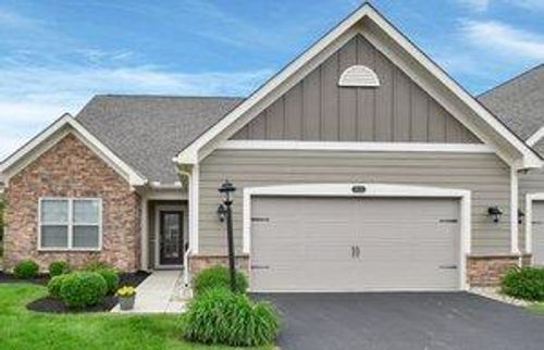 833 Summerlin Ln, Marysville, OH, 43040-7623 | Card Image