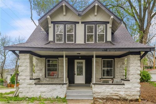 4032 S Benton Ave, Kansas City, MO, 64130-1338 | Card Image