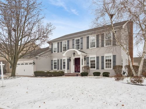 1995 Bridlewood Dr, Hoffman Estates, IL, 60192-4109 | Card Image