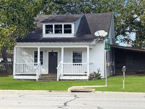 309 Summit St, Schulenburg, TX, 78956-1530 | Card Image