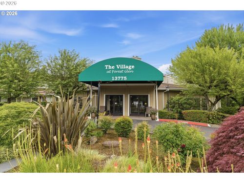 305-13775 Sw Scholls Ferry Rd, Beaverton, OR, 97008-9302 | Card Image