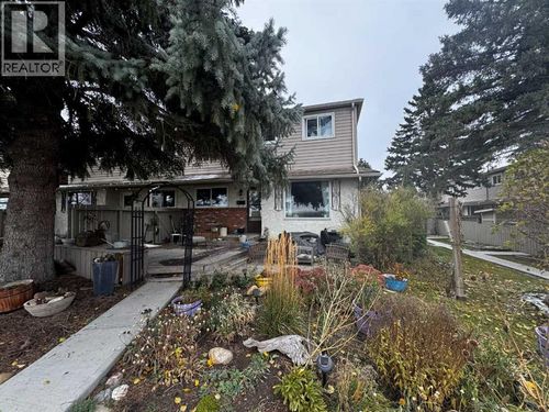203 Lynnview Rd Se, Calgary, AB, T2C2C6 | Card Image