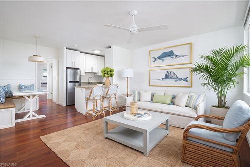 a14-421 12th Ave, NAPLES, FL, 34102-8000 | Card Image