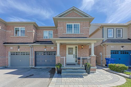 3 Christian Hoover Drive, Whitchurch Stouffville, ON, L4A0X4 | Card Image