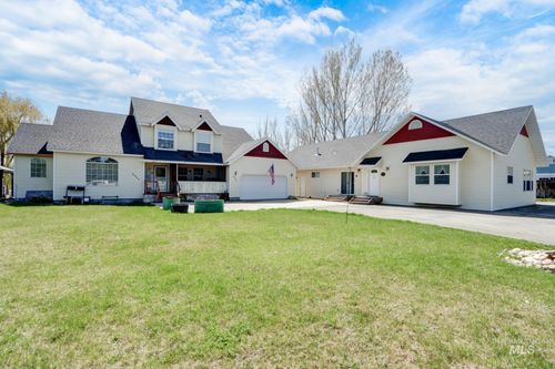 2211 Waterwheel Rd, Emmett, ID, 83617-9437 | Card Image