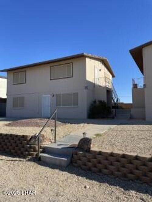 2-2130 Sahara Dr, Lake Havasu City, AZ, 86403-2900 | Card Image