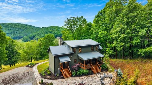 355 Cascade Ln, Todd, NC, 28684-9009 | Card Image