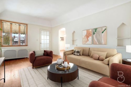 57-57 81st St, Middle Village, NY, 11379-5320 | Card Image