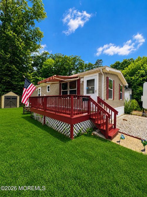 62 Stern Ave, Keansburg, NJ, 07734-3138 | Card Image