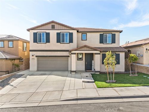 11639 Weiskopf Way, Beaumont, CA, 92223-5312 | Card Image