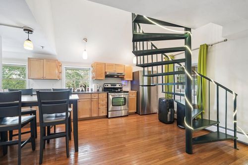 apt-5-34 Floral Ave, Dover, NH, 03820-2862 | Card Image