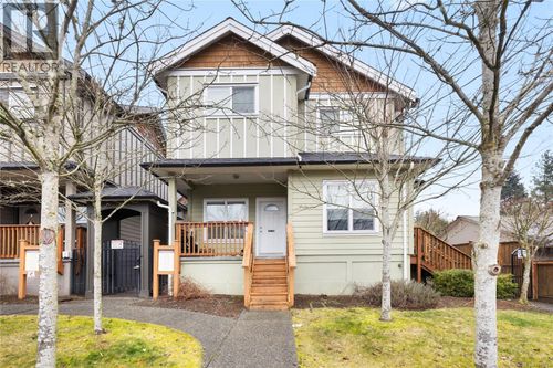 102-582 Rosehill St, Nanaimo, BC, V9S1E6 | Card Image