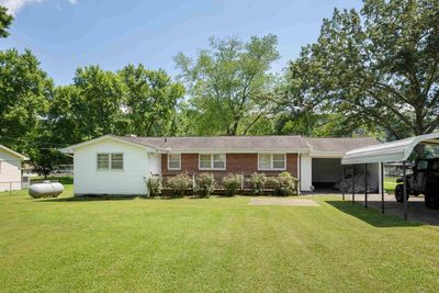 1014 Spring Cove Rd, House other with 3 bedrooms, 1 bathrooms and null parking in Florence AL | Image 1