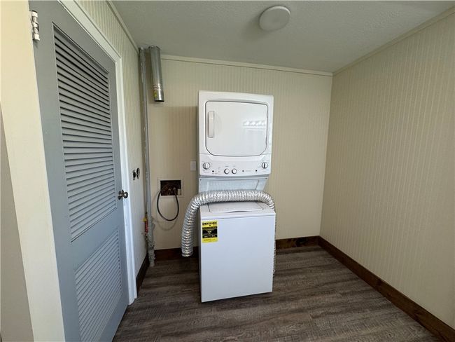 2068 Mercer New Wilmington Rd, House other with 2 bedrooms, 1 bathrooms and 1 parking in New Wilmington PA | Image 9