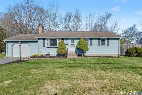 6 Old Farm Dr, Newington, CT, 06111-1815 | Card Image