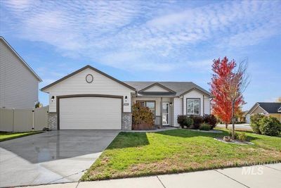 10355 W Wyatt Earp Drive, House other with 4 bedrooms, 2 bathrooms and 2 parking in Star ID | Image 3