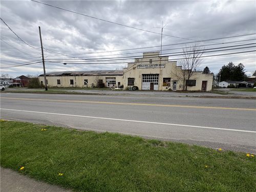 16 Main St, Falls Creek, PA, 15840-4504 | Card Image