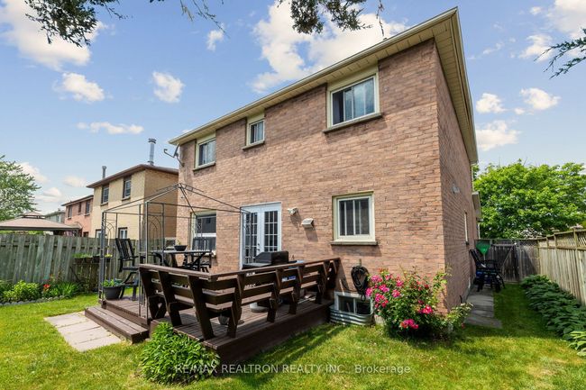 6 Gardiner Dr, House other with 6 bedrooms, 4 bathrooms and 2 parking in Ajax ON | Image 41