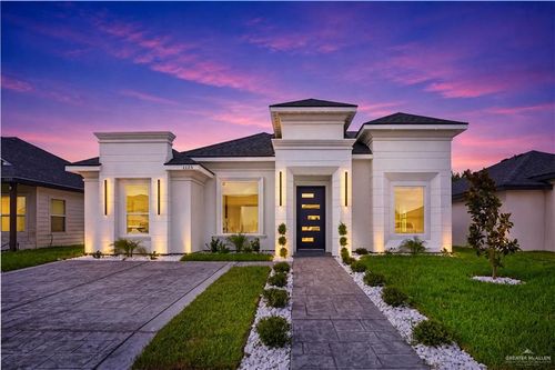 1123 E Boxwood Street, San Juan, TX, 78589 | Card Image