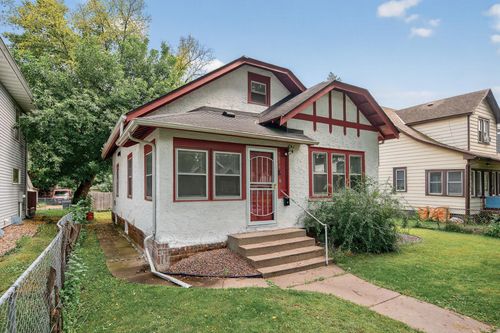 2622 Irving Ave N, Minneapolis, MN, 55411-1942 | Card Image