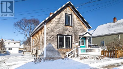 55 Douglas St, Charlottetown, PE, C1A2J4 | Card Image