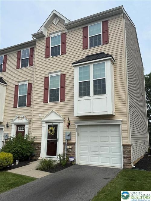23 Yellow Rose Ln, EASTON, PA, 18045-6125 | Card Image