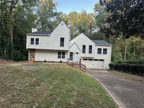 2570 Rocky Springs Dr, Marietta, GA, 30062-4448 | Card Image