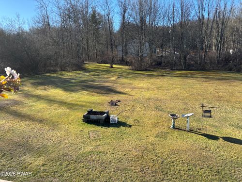 338 Hamlin Hwy, Lake Ariel, PA, 18436-9382 | Card Image