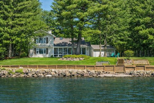 889 19th Dr, Arkdale, WI, 54613-9796 | Card Image